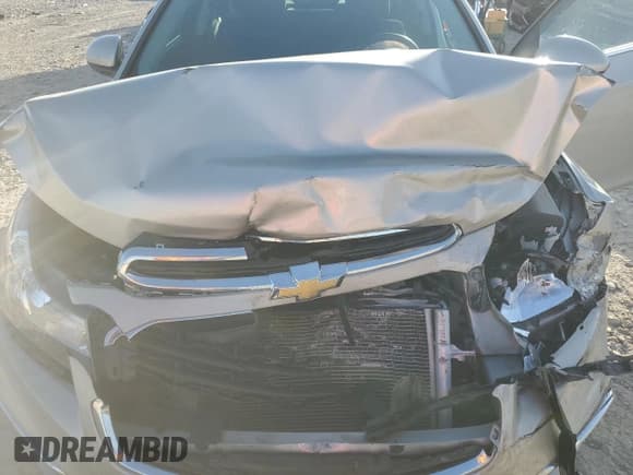 ✅ 2015 Chevrolet Cruze LT • VIN: 1G1PC5SB4F7202477 • Лот: 84656785. Опубликован ранее на Copart с пробегом 109 326 миль. Бесплатный доступ к архиву аукционных продаж из США и подробный отчёт об истории автомобиля на DreamBid. Изображение 11.