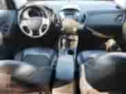 2014 Hyundai Tucson Limited z VIN KM8JUCAGXEU933079, wystawiony jako Copart lot #71709665 z przebiegiem 136 181 mil mil oraz Czysty tytuł • Clean title. Historia ofert i sprzedaży dostępna na DreamBid. Obrazek 8.