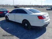 ✅ 2013 Ford Police Interceptor • VIN: 1FAHP2M82DG134893 • Lot: 41813145. Wystawiony na IAAI z przebiegiem Nie podano. Bezpłatny archiwum sprzedaży aukcyjnych z USA i szczegółowy raport historii pojazdu na DreamBid. Zdjęcie 3.