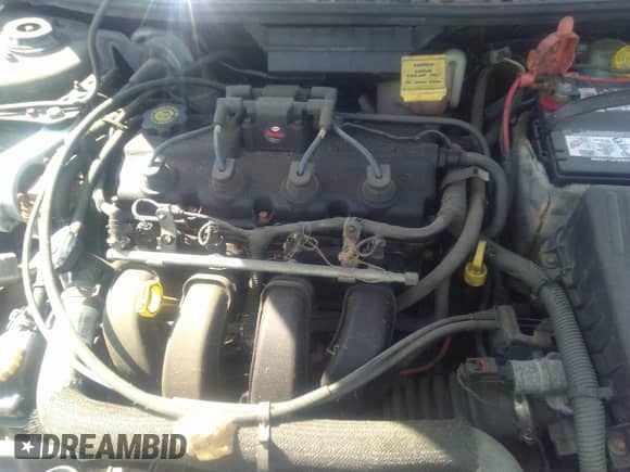 2004 Dodge Neon SXT z VIN 1B3ES56C24D504340, wystawiony jako IAAI lot #42155321 z przebiegiem 188 172 mil mil oraz . Historia ofert i sprzedaży dostępna na DreamBid. Obrazek 10.