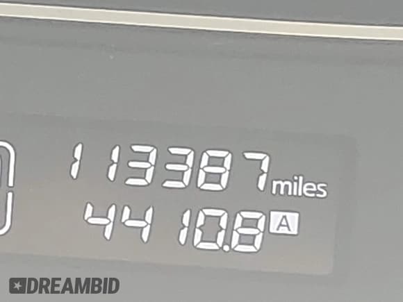 ✅ 2014 Nissan Pathfinder SV • VIN: 5N1AR2MM3EC696129 • Lot: 42804579. Listed on IAAI with 113,387 mi. Free auction sales archive from the USA and detailed vehicle history report at DreamBid. Image 16.