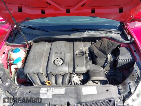 ✅ 2012 Volkswagen Golf • VIN: WVWDB7AJ0CW125030 • Лот: 41990949. Опубликован ранее на IAAI с пробегом 173 197 миль. Бесплатный доступ к архиву аукционных продаж из США и подробный отчёт об истории автомобиля на DreamBid. Изображение 10.