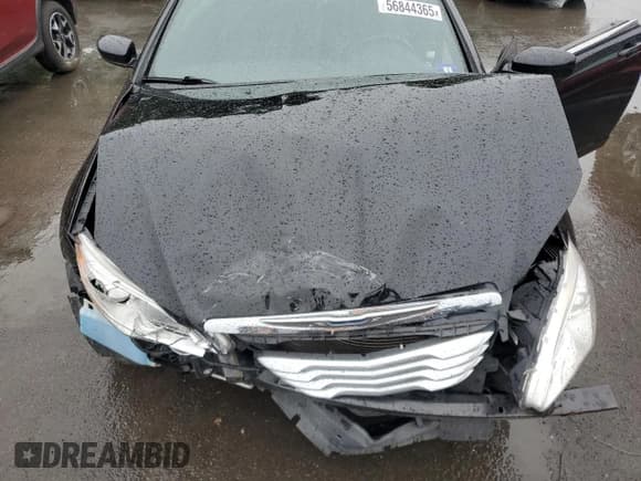 ✅ 2011 Chrysler 200 Touring • VIN: 1C3BC2EB3BN543259 • Lot: 56844365. Listed on Copart with 72,482 mi. Free auction sales archive from the USA and detailed vehicle history report at DreamBid. Image 11.