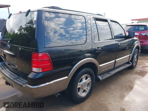 ✅ 2003 Ford Expedition Eddie Bauer • VIN: 1FMRU17W13LB40472 • Lot: 42101615. Listed on IAAI with Not provided. Free auction sales archive from the USA and detailed vehicle history report at DreamBid. Image 4.