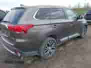 2017 Mitsubishi Outlander SE с VIN JA4AZ3A35HZ070275, выставлен на аукционе IAAI как лот 42145554 с пробегом 47 335 миль миль и . История ставок и продаж доступна на DreamBid. Изображение 4.