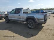 ✅ 2017 Toyota Tacoma SR5 • VIN: 3TMDZ5BN8HM027548 • Lot: 81426115. Wystawiony na Copart z przebiegiem 43 890 mil. Bezpłatny archiwum sprzedaży aukcyjnych z USA i szczegółowy raport historii pojazdu na DreamBid. Zdjęcie 2.