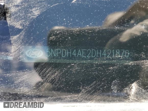 ✅ 2013 Hyundai Elantra Limited • VIN: 5NPDH4AE2DH421870 • Lot: 68691135. Listed on Copart with 173,236 mi. Free auction sales archive from the USA and detailed vehicle history report at DreamBid. Image 12.