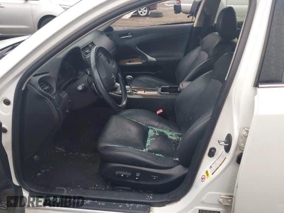 ✅ 2010 Lexus IS 250 • VIN: JTHCF5C22A5039505 • Lot: 42617335. Wystawiony na IAAI z przebiegiem 169 718 mil. Bezpłatny archiwum sprzedaży aukcyjnych z USA i szczegółowy raport historii pojazdu na DreamBid. Zdjęcie 5.