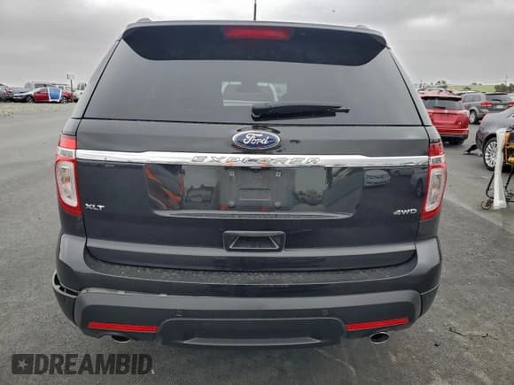 ✅ 2015 Ford Explorer XLT • VIN: 1FM5K8D88FGC28130 • Lot: 94696695. Wystawiony na Copart z przebiegiem 125 587 mil. Bezpłatny archiwum sprzedaży aukcyjnych z USA i szczegółowy raport historii pojazdu na DreamBid. Zdjęcie 6.