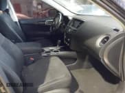 ✅ 2014 Nissan Pathfinder SV • VIN: 5N1AR2MN1EC681489 • Lot: 41592415. Listed on IAAI with 127,933 mi. Free auction sales archive from the USA and detailed vehicle history report at DreamBid. Image 5.