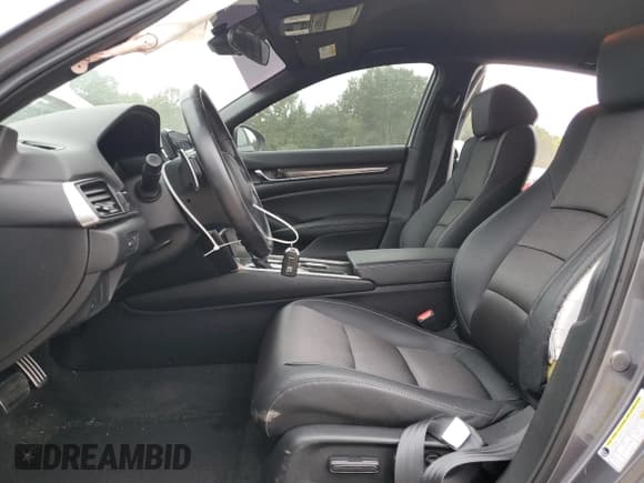 ✅ 2020 Honda Accord Sport • VIN: 1HGCV1F38LA111143 • Lot: 85890355. Listed on Copart with 102,089 mi. Free auction sales archive from the USA and detailed vehicle history report at DreamBid. Image 7.