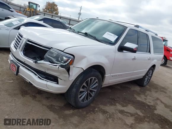 ✅ 2015 Lincoln Navigator • VIN: 5LMJJ3HTXFEJ03805 • Лот: 43695773. Опубликован ранее на IAAI с пробегом 195 581 миль. Бесплатный доступ к архиву аукционных продаж из США и подробный отчёт об истории автомобиля на DreamBid. Изображение 17.