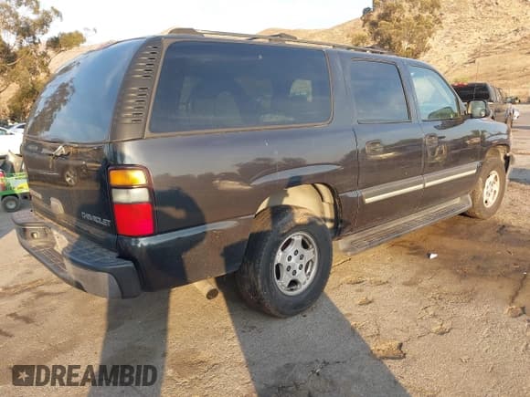 ✅ 2004 Chevrolet Suburban LT • VIN: 3GNEC16T24G317159 • Лот: 41454418. Опубликован ранее на IAAI с пробегом 201 016 миль. Бесплатный доступ к архиву аукционных продаж из США и подробный отчёт об истории автомобиля на DreamBid. Изображение 4.