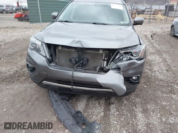 ✅ 2018 Nissan Pathfinder Platinum • VIN: 5N1DR2MM8JC613477 • Лот: 43675146. Опубликован ранее на IAAI с пробегом 114 220 миль. Бесплатный доступ к архиву аукционных продаж из США и подробный отчёт об истории автомобиля на DreamBid. Изображение 6.