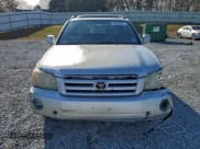 ✅ 2004 Toyota Highlander • VIN: JTEDD21A440083085 • Lot: 94926025. Wystawiony na Copart z przebiegiem 258 794 mil. Bezpłatny archiwum sprzedaży aukcyjnych z USA i szczegółowy raport historii pojazdu na DreamBid. Zdjęcie 5.