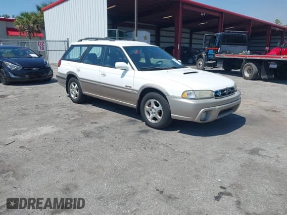 ✅ 1999 Subaru Legacy Outback • VIN: 4S3BG685XX7649023 • Lot: 42244452. Listed on IAAI with 101,012 mi. Free auction sales archive from the USA and detailed vehicle history report at DreamBid. Image 1.