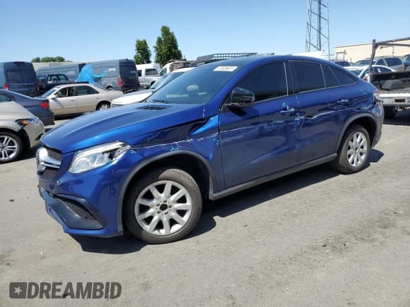 ✅ 2017 Mercedes-Benz GLE 63 S AMG • VIN: 4JGED7FBXHA074250 • Lot: 53626624. Wystawiony na Copart z przebiegiem 68 973 mil. Bezpłatny archiwum sprzedaży aukcyjnych z USA i szczegółowy raport historii pojazdu na DreamBid. Zdjęcie 1.