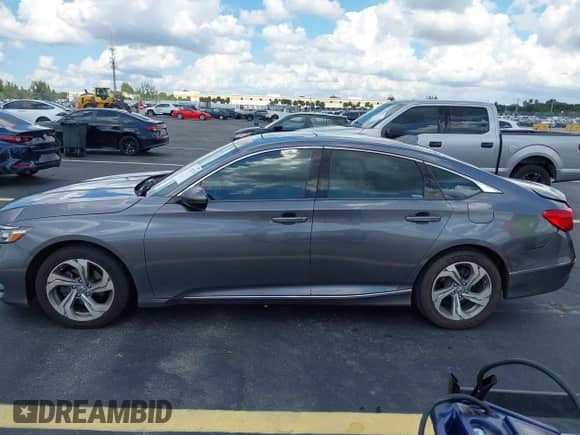 2020 Honda Accord EX-L with VIN 1HGCV1F52LA091036, listed as a IAAI auction lot 43240274 with 101,358 mi miles and . Bid and sale history available at DreamBid. Image 14.
