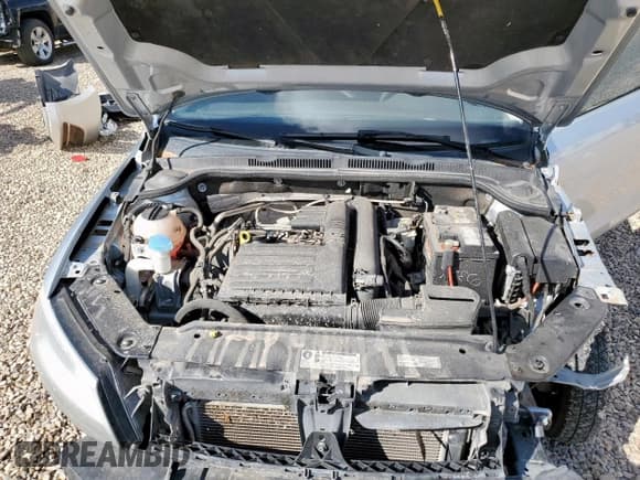 ✅ 2016 Volkswagen Jetta SE • VIN: 3VWD67AJ2GM239473 • Lot: 82327215. Listed on Copart with 135,676 mi. Free auction sales archive from the USA and detailed vehicle history report at DreamBid. Image 11.