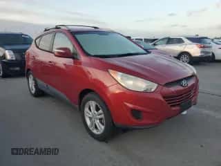 ✅ 2012 Hyundai Tucson GLS • VIN: KM8JU3AC0CU324223 • Lot: 74896544. Wystawiony na Copart z przebiegiem 31 185 mil mil. Skorzystaj z bezpłatnego archiwum sprzedaży aukcyjnych z USA i zobacz szczegółowy raport historii pojazdu na DreamBid. Zdjęcie 4.