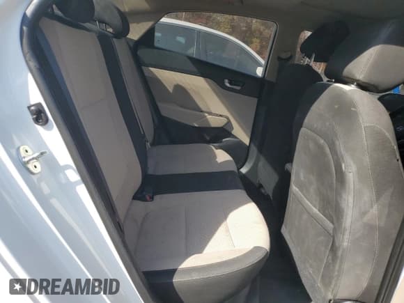 ✅ 2018 Hyundai Accent Limited • VIN: 3KPC34A30JE026062 • Лот: 78673014. Опубликован ранее на Copart с пробегом 139 789 миль. Бесплатный доступ к архиву аукционных продаж из США и подробный отчёт об истории автомобиля на DreamBid. Изображение 10.