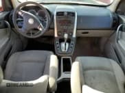 ✅ 2007 Saturn VUE I4 Hybrid • VIN: 5GZCZ33Z27S837571 • Lot: 74585744. Wystawiony na Copart z przebiegiem 226 254 mil. Bezpłatny archiwum sprzedaży aukcyjnych z USA i szczegółowy raport historii pojazdu na DreamBid. Zdjęcie 8.