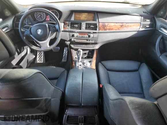 ✅ 2009 BMW X5 35d • VIN: 5UXFF03579LJ97047 • Lot: 84030395. Listed on Copart with 156,191 mi. Free auction sales archive from the USA and detailed vehicle history report at DreamBid. Image 8.