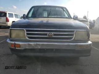 ✅ 1998 Toyota T100 SR5 • VIN: JT4TN14DXW0042234 • Лот: 82837774. Опубликован ранее на Copart с пробегом 361 451 миль. Бесплатный доступ к архиву аукционных продаж из США и подробный отчёт об истории автомобиля на DreamBid. Изображение 5.