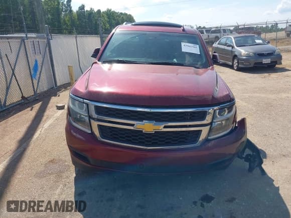 ✅ 2016 Chevrolet Tahoe LT • VIN: 1GNSCBKC7GR210613 • Lot: 42961361. Listed on IAAI with 160,359 mi. Free auction sales archive from the USA and detailed vehicle history report at DreamBid. Image 12.