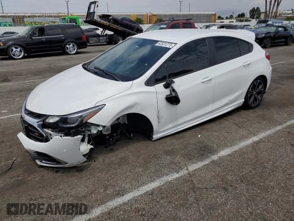 ✅ 2019 Chevrolet Cruze LT • VIN: 3G1BE6SM1KS539227 • Lot: 63531273. Listed on Copart with 82,320 mi. Free auction sales archive from the USA and detailed vehicle history report at DreamBid. Image 1.