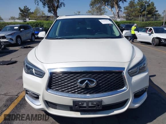 ✅ 2020 Infiniti QX60 Luxe • VIN: 5N1DL0MNXLC512801 • Lot: 43369010. Listed on IAAI with 66,831 mi. Free auction sales archive from the USA and detailed vehicle history report at DreamBid. Image 6.