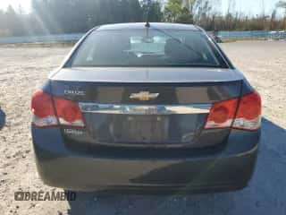 2014 Chevrolet Cruze LS z VIN 1G1PA5SG3E7486930, wystawiony jako Copart lot #90492155 z przebiegiem 96 457 mil mil oraz Szkoda całkowita • Salvage title. Historia ofert i sprzedaży dostępna na DreamBid. Obrazek 6.