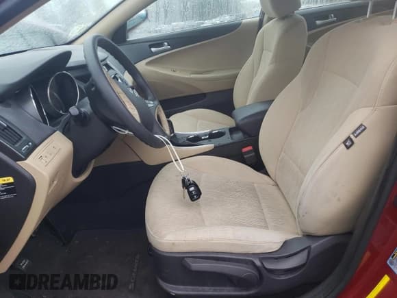 ✅ 2012 Hyundai Sonata GLS • VIN: 5NPEB4AC3CH455092 • Lot: 74790944. Listed on Copart with 43,995 mi. Free auction sales archive from the USA and detailed vehicle history report at DreamBid. Image 7.
