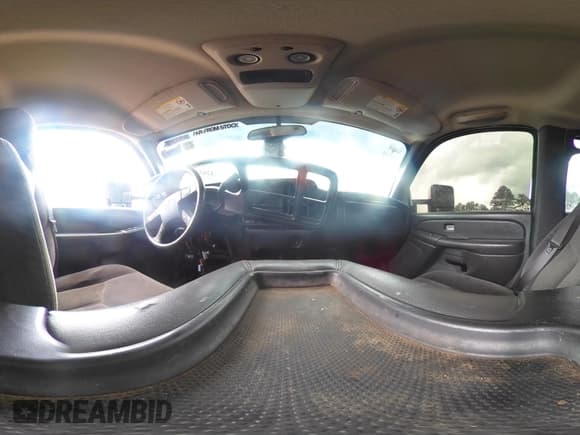 ✅ 2006 Chevrolet Silverado 2500HD LT3 • VIN: 1GCHK23D86F237137 • Lot: 42654117. Wystawiony na IAAI z przebiegiem Nie podano. Bezpłatny archiwum sprzedaży aukcyjnych z USA i szczegółowy raport historii pojazdu na DreamBid. Zdjęcie 19.