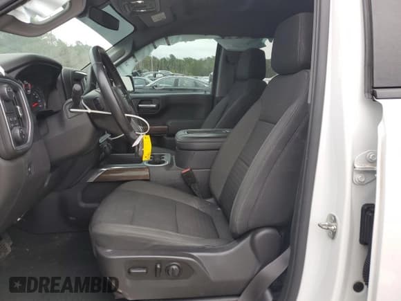 ✅ 2021 Chevrolet Silverado 1500 RST • VIN: 3GCPWDED0MG171820 • Lot: 86131485. Wystawiony na Copart z przebiegiem 65 831 mil. Bezpłatny archiwum sprzedaży aukcyjnych z USA i szczegółowy raport historii pojazdu na DreamBid. Zdjęcie 7.