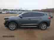 2017 Hyundai Tucson SE Plus с VIN KM8J33A44HU404627, выставлен на аукционе IAAI как лот 42065796 с пробегом 40 602 миль миль и . История ставок и продаж доступна на DreamBid. Изображение 15.