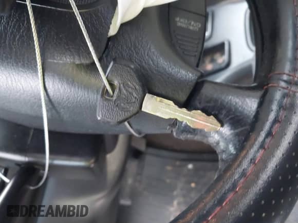 2000 Dodge Dakota with VIN 1B7FL26X8YS606213, listed as a IAAI auction lot 41371391 with 147,911 mi miles and . Bid and sale history available at DreamBid. Image 11.