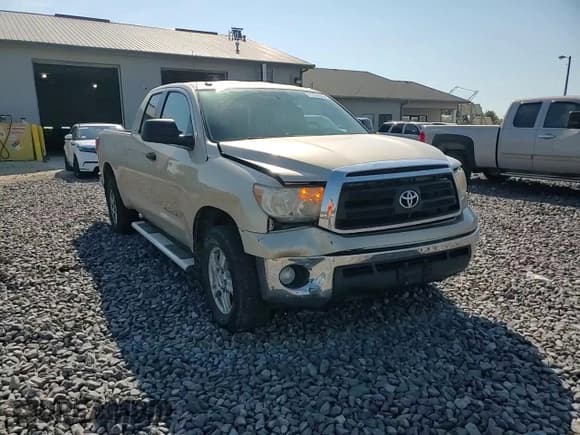 ✅ 2010 Toyota Tundra • VIN: 5TFUM5F11AX008717 • Lot: 71176915. Listed on Copart with 203,379 mi. Free auction sales archive from the USA and detailed vehicle history report at DreamBid. Image 13.