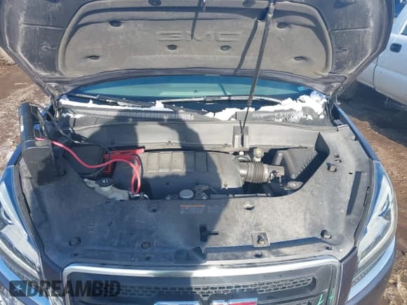 ✅ 2014 GMC Acadia SLE • VIN: 1GKKVPKD3EJ183323 • Lot: 43816637. Listed on IAAI with 130,120 mi. Free auction sales archive from the USA and detailed vehicle history report at DreamBid. Image 10.