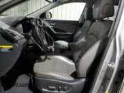 ✅ 2015 Hyundai Santa Fe Limited • VIN: KM8SRDHFXFU092701 • Лот: 60505335. Опубликован ранее на Copart с пробегом 155 070 миль. Бесплатный доступ к архиву аукционных продаж из США и подробный отчёт об истории автомобиля на DreamBid. Изображение 7.