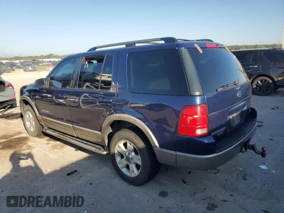 ✅ 2004 Ford Explorer Eddie Bauer • VIN: 1FMZU74W44UB78040 • Лот: 84029215. Опубликован ранее на Copart с пробегом 197 729 миль. Бесплатный доступ к архиву аукционных продаж из США и подробный отчёт об истории автомобиля на DreamBid. Изображение 2.