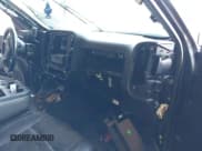 ✅ 2017 Chevrolet Silverado 2500HD LT • VIN: 1GC1KVEY7HF120235 • Lot: 42770202. Wystawiony na IAAI z przebiegiem 110 417 mil. Bezpłatny archiwum sprzedaży aukcyjnych z USA i szczegółowy raport historii pojazdu na DreamBid. Zdjęcie 6.