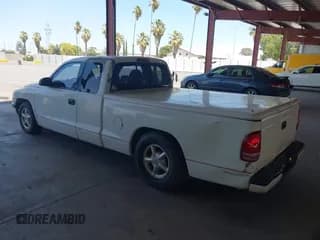 ✅ 1997 Dodge Dakota • VIN: 1B7GL23Y3VS185496 • Lot: 42538572. Wystawiony na IAAI z przebiegiem 165 756 mil. Bezpłatny archiwum sprzedaży aukcyjnych z USA i szczegółowy raport historii pojazdu na DreamBid. Zdjęcie 3.
