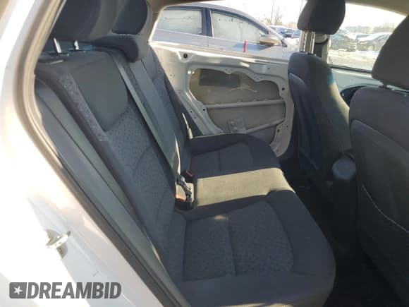 ✅ 2017 Hyundai Ioniq Blue • VIN: KMHC65LC5HU055428 • Lot: 88737085. Wystawiony na Copart z przebiegiem 105 266 mil. Bezpłatny archiwum sprzedaży aukcyjnych z USA i szczegółowy raport historii pojazdu na DreamBid. Zdjęcie 10.