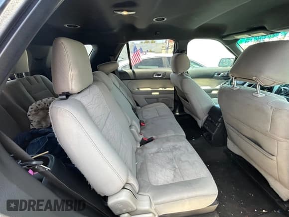 ✅ 2014 Ford Explorer • VIN: 1FM5K7B85EGA75380 • Lot: 61956675. Listed on Copart with 200,561 mi. Free auction sales archive from the USA and detailed vehicle history report at DreamBid. Image 6.