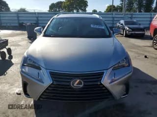 ✅ 2018 Lexus NX 300 • VIN: JTJYARBZ5J2086201 • Lot: 90533095. Wystawiony na Copart z przebiegiem 130 904 mil. Bezpłatny archiwum sprzedaży aukcyjnych z USA i szczegółowy raport historii pojazdu na DreamBid. Zdjęcie 5.