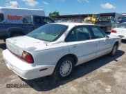 ✅ 1998 Oldsmobile 88 LS • VIN: 1G3HN52K7W4842268 • Lot: 42363580. Wystawiony na IAAI z przebiegiem Nie podano. Bezpłatny archiwum sprzedaży aukcyjnych z USA i szczegółowy raport historii pojazdu na DreamBid. Zdjęcie 4.