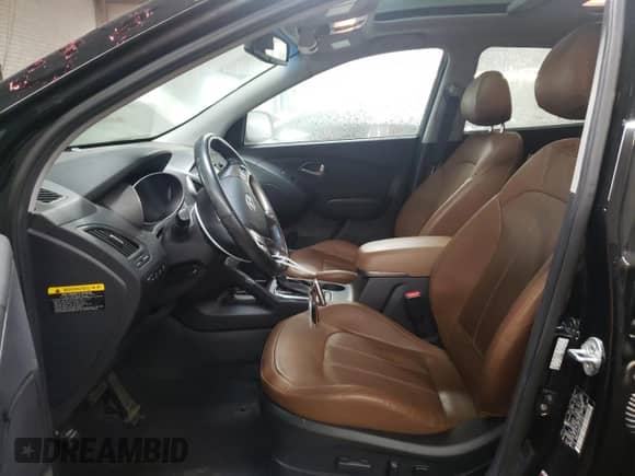 2015 Hyundai Tucson SE with VIN KM8JUCAG8FU102827, listed as a Copart auction lot 75588353 with 36,603 mi miles and . Bid and sale history available at DreamBid. Image 7.