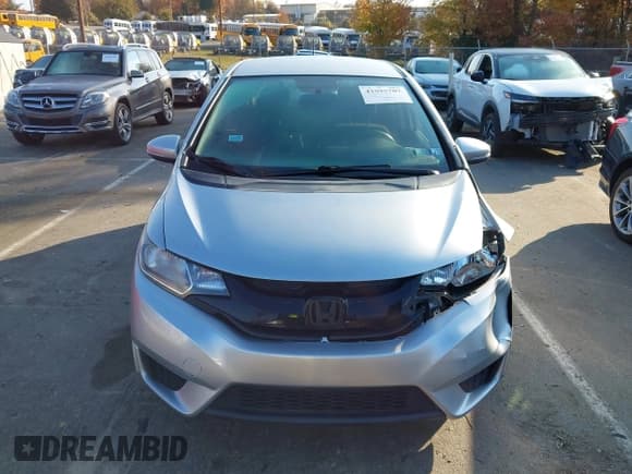 ✅ 2016 Honda Fit LX • VIN: JHMGK5H5XGX019824 • Lot: 43595707. Listed on IAAI with 137,973 mi. Free auction sales archive from the USA and detailed vehicle history report at DreamBid. Image 12.
