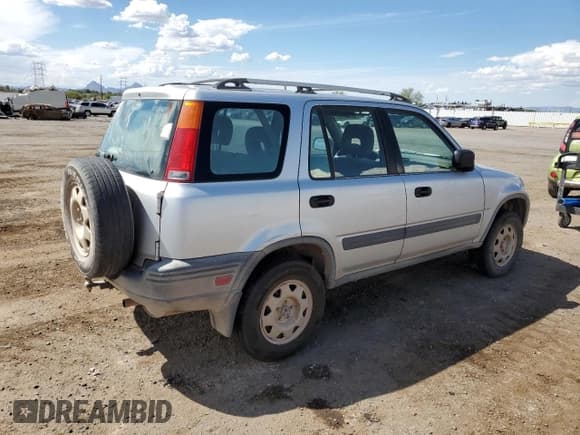✅ 1997 Honda CR-V • VIN: JHLRD1849VC012665 • Lot: 80844705. Wystawiony na Copart z przebiegiem 356 783 mil. Bezpłatny archiwum sprzedaży aukcyjnych z USA i szczegółowy raport historii pojazdu na DreamBid. Zdjęcie 3.